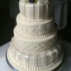 Business 2 image AVON REPRESENTATIVE Cosmetics & Toiletries in Crawley We