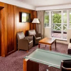 Business 24 image CROWNE PLAZA READING, AN IHG HOTEL Wedding Venues in Reading Be