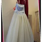 Business 4 image DIANA'S BOUTIQUE Tailor Alterations in Hull No