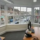 Business 2 image HAMPTONS INTERNATIONAL COUNTRY HOUSE Real Estate Services in Beaconsfield Bu