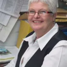 Business 3 image HUGH RICHARDS Farmers in Llanelli Dy