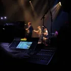 Business 10 image LLOYD WILLACY Tv in Manchester La