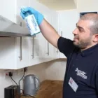 Business 1 image OVEN CLEANING LONDON Window Cleaners in Twickenham Mi