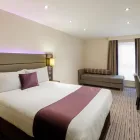 Business 26 image PREMIER INN FARNHAM HOTEL Travel & Tourism in Farnham Su