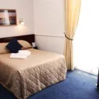 Business 3 image THE WASHINGTON Travel & Tourism in Bristol Br