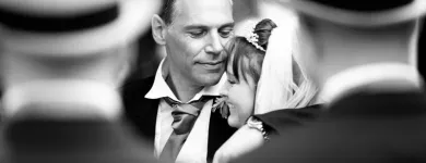 Business 14 image CHRIS MANN PHOTOGRAPHY Wedding Photographers in Guildford Su