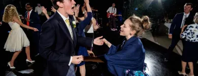 Business 3 image CHRIS MANN PHOTOGRAPHY Wedding Photographers in Guildford Su