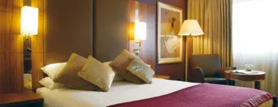 Business 7 image CROWNE PLAZA READING Wedding Venues in Reading Be