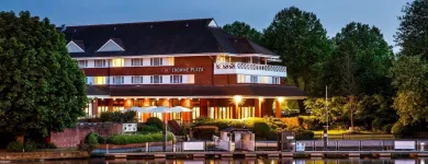 Business 77 image CROWNE PLAZA READING Wedding Venues in Reading Be