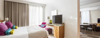 Business 3 image DOUBLETREE BY HILTON HOTEL LEEDS CITY CENTRE Travel & Tourism in Leeds We