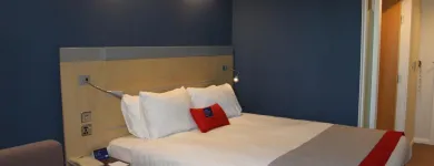 Business 7 image HOLIDAY INN EXPRESS CARDIFF AIRPORT, AN IHG HOTEL Wedding Venues in Barry So