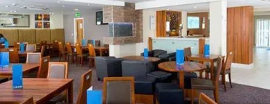 Business 1 image HOLIDAY INN EXPRESS LONDON GATWICK - CRAWLEY Wedding Venues in Crawley We