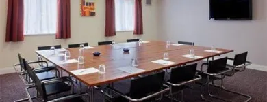 Business 7 image HOLIDAY INN EXPRESS LONDON GATWICK - CRAWLEY Wedding Venues in Crawley We