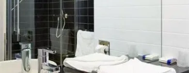 Business 9 image HOLIDAY INN EXPRESS LONDON GATWICK - CRAWLEY Wedding Venues in Crawley We