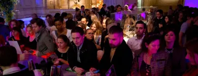 Business 7 image LONDON-RETRO-DJ Mobile Discos in London Gr