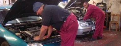 Business 2 image OLDRIDGE MOTORS Mot Testing in London Gr