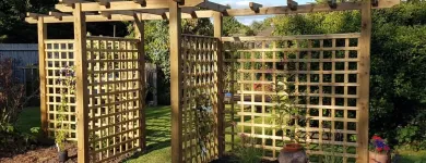 Business 2 image ROCHE FENCING & LANDSCAPING Landscapers in Hemel Hempstead He