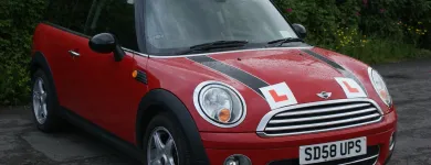 Business 2 image SIMON BELL DRIVING SCHOOL Driving Schools in Glasgow La