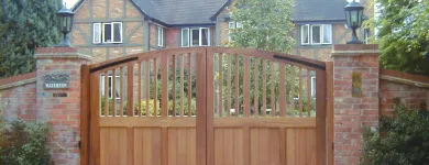 Business 4 image THE KING'S HEAD THEATRE Theatres & Concert Halls in London Gr