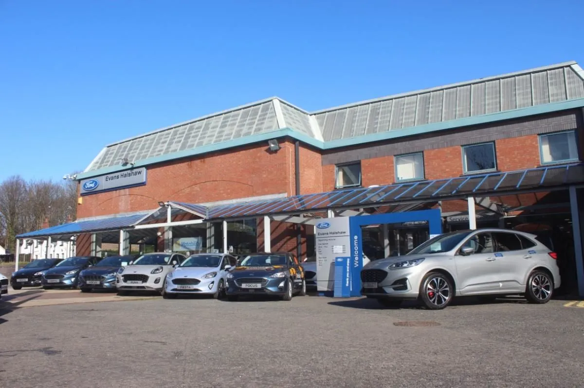 Business 9 image EVANS HALSHAW FORD ALTRINCHAM
