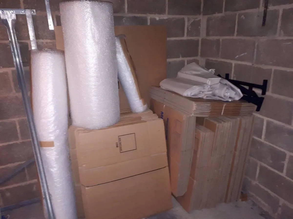 Business 4 image CROSS KEYS REMOVALS LEICESTER