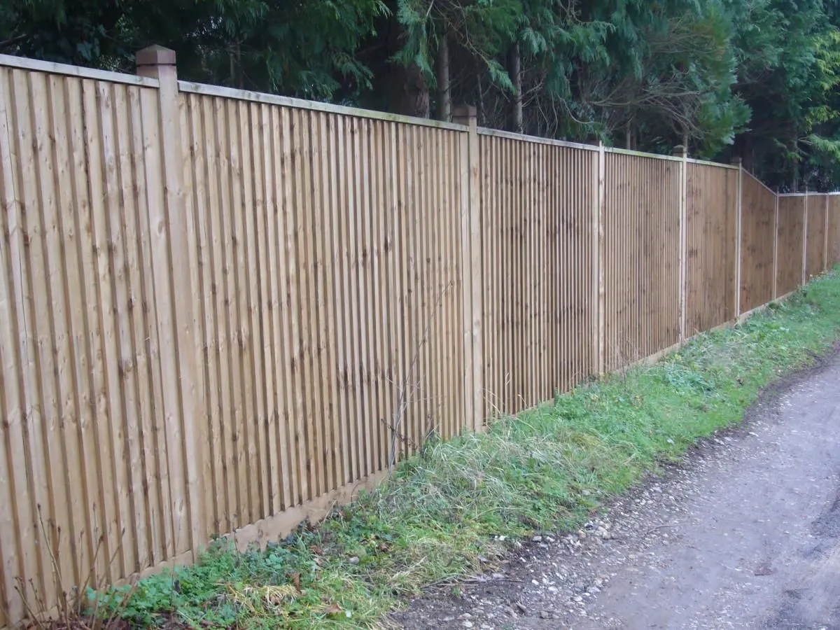 Business 3 image ROCHE FENCING & LANDSCAPING