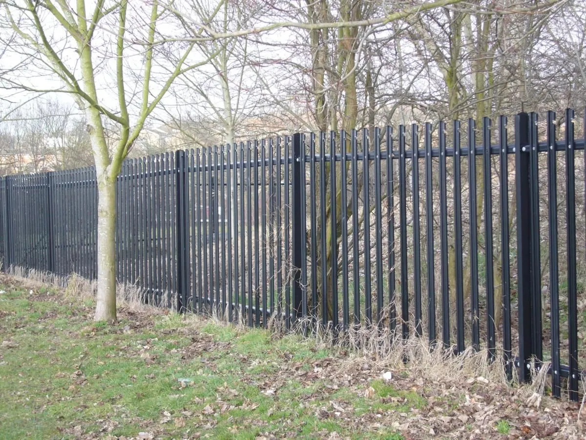 Business 7 image ROCHE FENCING & LANDSCAPING