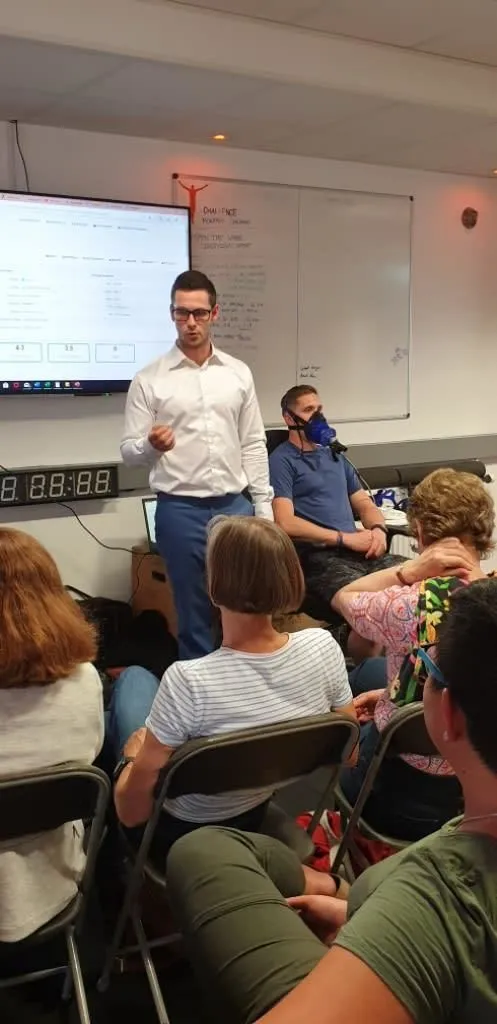 Business 14 image CHRISTIAN THOMSON