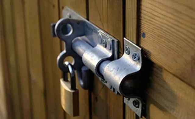 Business 3 image LARDNER LOCKSMITHS LIMITED
