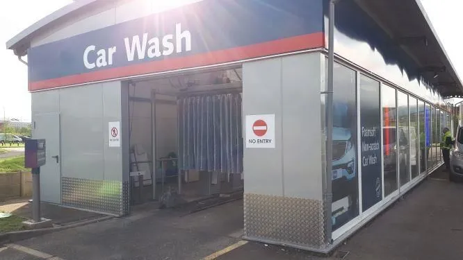Business 3 image IMO CAR WASH