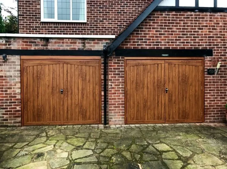 Business 15 image THE GARAGE DOOR TEAM (SOUTH MANCHESTER)